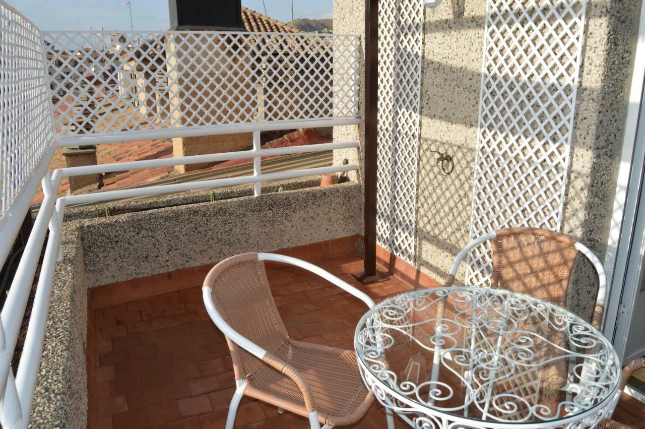 Apartamento Aben Humeya Granada Esterno foto